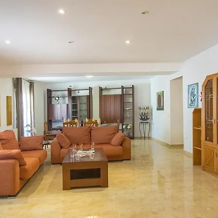 In Calpe/costa Blanca 34725
